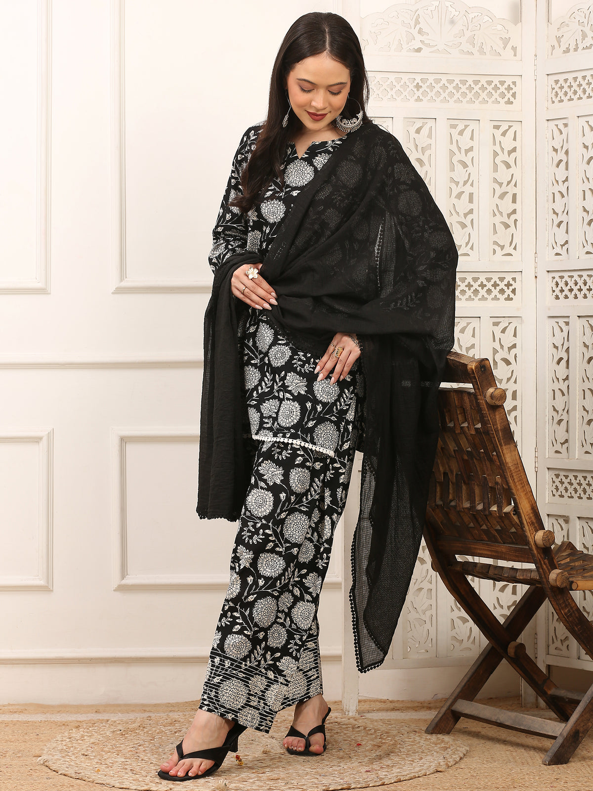 Shama Black Handblock Farshi Set