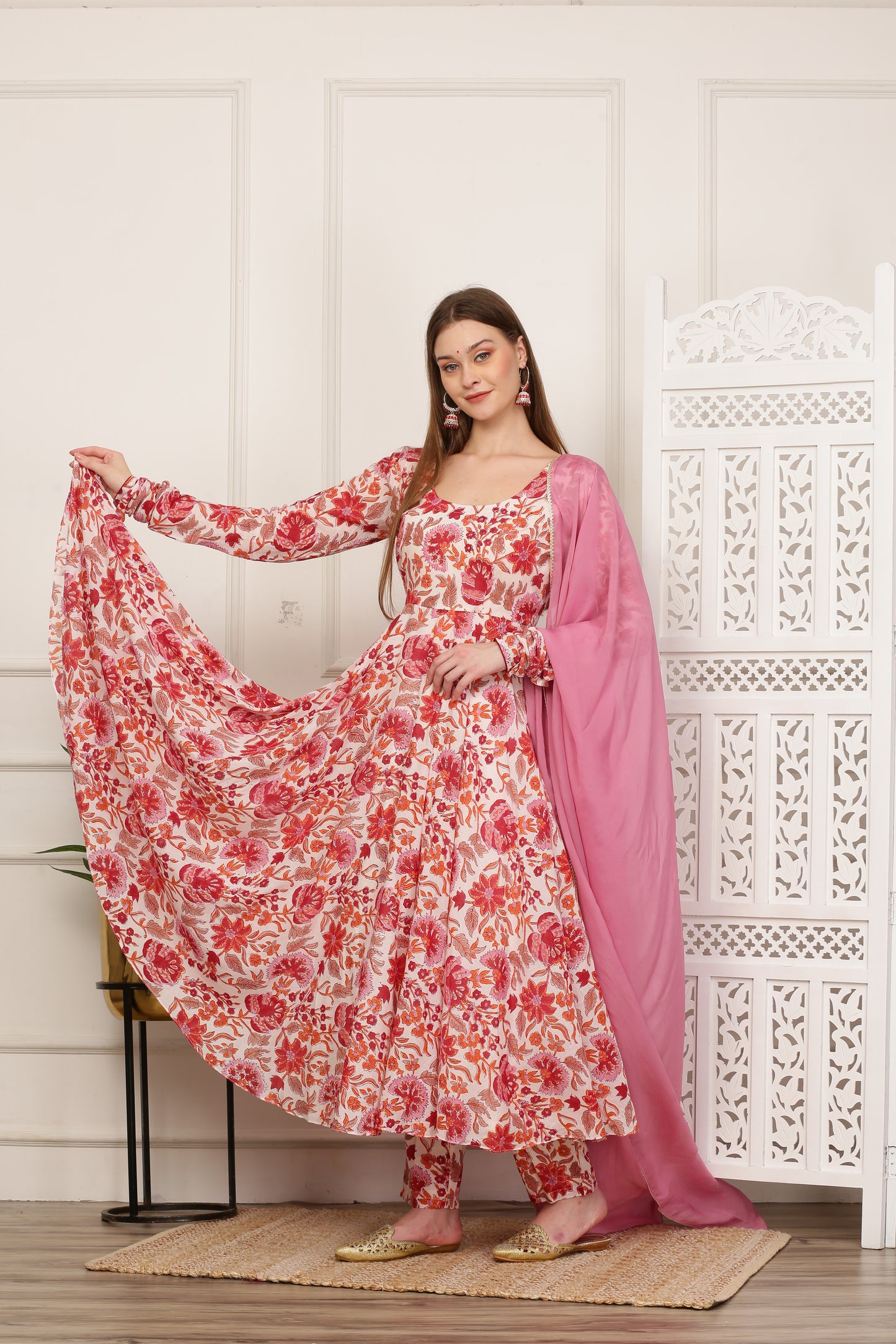 Aisha White Handblock Anarkali Set