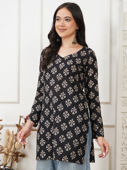 Kissa Black Handblock Short Kurti