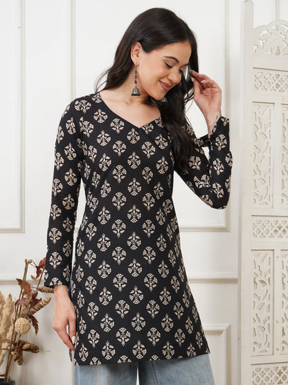 Kissa Black Handblock Short Kurti