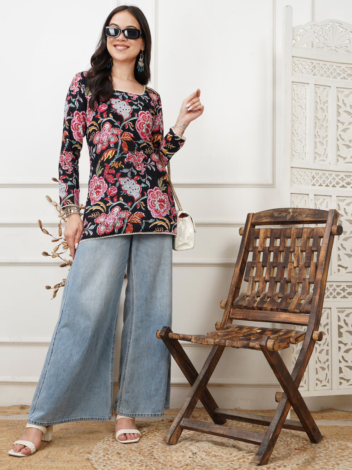 Hayaa Black Handblock Short Kurti