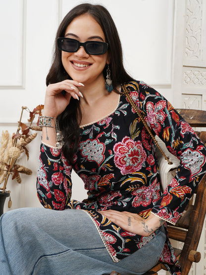 Hayaa Black Handblock Short Kurti